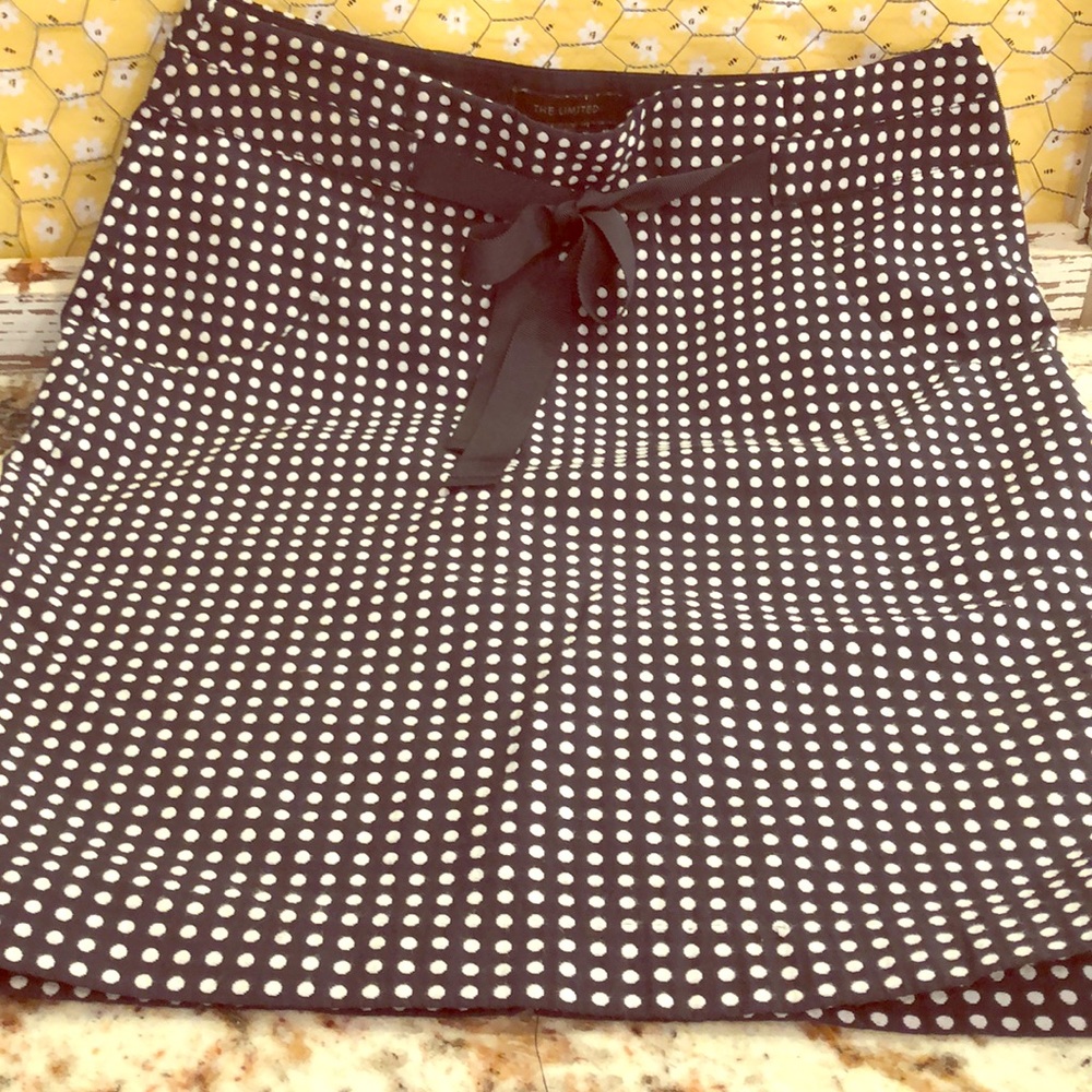 Pencil skirt
